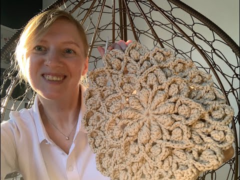 Видео: Мой опыт вязания из полиэфирного шнура: ковры и сумки