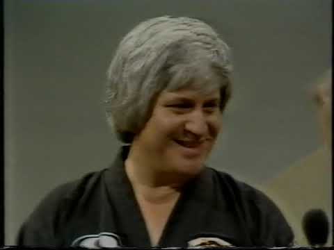 Видео: Kenpo Insights 72 Эд Паркер в центре внимания 1979