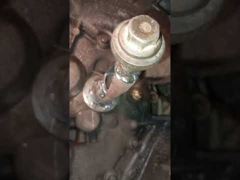 Видео: Замена втулки выжимного подшипника (первичного вала) Рено Логан, без разбора коробки.