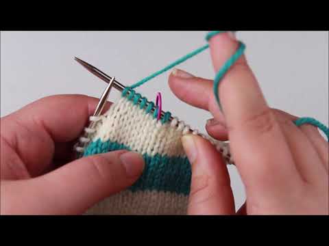 Видео: Как вязать узор «полоски без изломов» по ​​кругу (лицевая гладь)