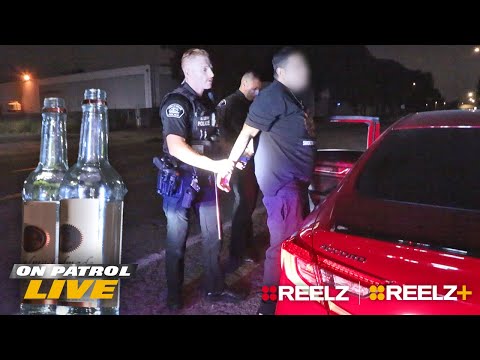 Видео: Полицейские разбираются с пьяными лицами, которые отказываются сотрудничать