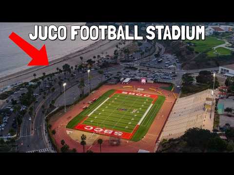 Видео: Самые странные футбольные стадионы JUCO в Америке