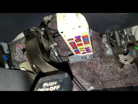 Видео: Расположение предохранителей и реле кондиционера Camry 2012 года, предохранителей вентилятора