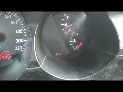 Видео: Почему на горячую загорается давление масла