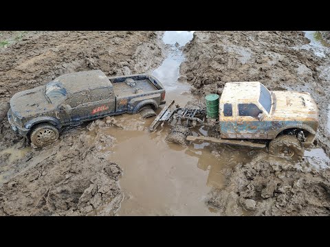 Видео: ЗАСАДИЛИ 2 пикапа ... FORD F450 сломался, Cross RC валит! ... RC OFFroad 4x4