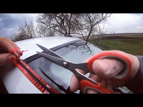 Видео: Лада Гранта FL - уплотнительная резинка на лобовое стекло.