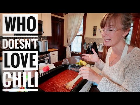 Видео: Размышления о «чили»-вечерах | Рецепт консервирования основы чили Pantry Prep