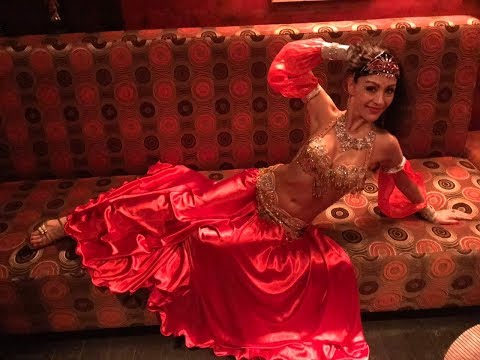 Видео: ТАНЕЦ ЖИВОТА УРОКИ/ВОСТОЧНЫЕ СВЯЗКИ 1 ЧАСТЬ/ Bellydance movements part 1.