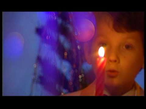 Видео: «В ночь на Рождество» - ДМЦ «Волшебный микрофон»