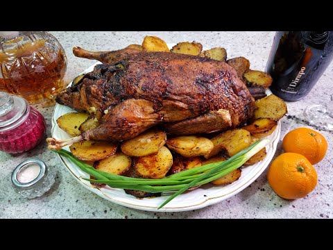 Видео: УТКА ПРАЗДНИЧНАЯ в Духовке! Выпуск №884