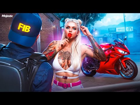 Видео: МИЛАШКА ОБМАНЫВАЕТ ГОСНИКОВ НА УГОНЕ, А ОНИ НЕ МОГУТ УСТОЯТЬ | GTA5 на MAJESTIC RP