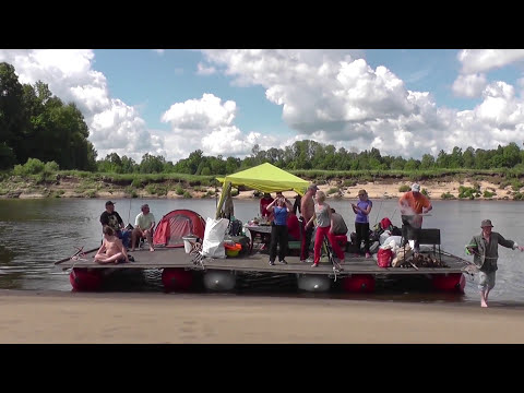 Видео: Моторный катамаранах Кама 600, kama.rct@mail.ru ,поход по  Клязьме, Проект "Плавучий кемпинг"