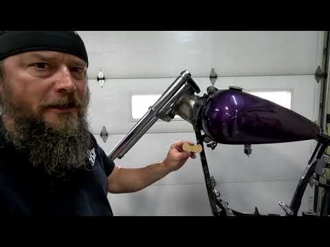 Видео: Мы раздобыли Harley Softail Custom!