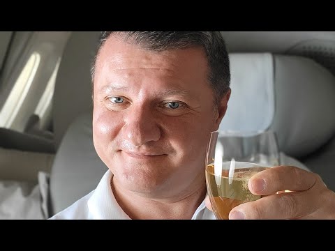 Видео: В Сингапур на конференцию TOKEN2049. Распаковка первого класса Эмирейтс.