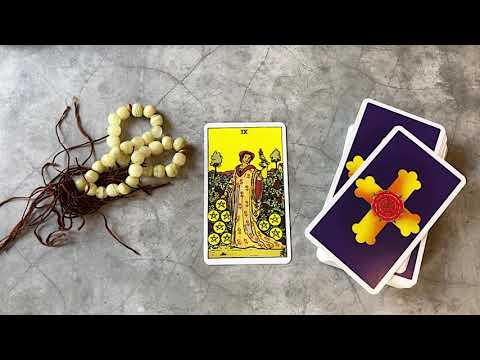 Видео: Таро для начинающих. 9 пентаклей. Основные значения.
