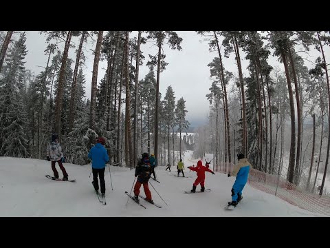 Видео: Красное озеро. Горнолыжный курорт 6-7 января 2025. Обзор трасс.
