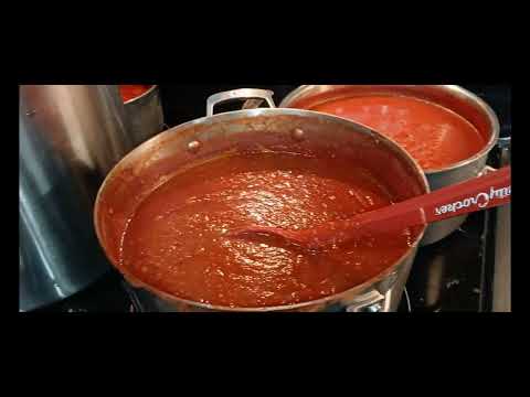 Видео: Приготовление и консервирование томатного соуса
