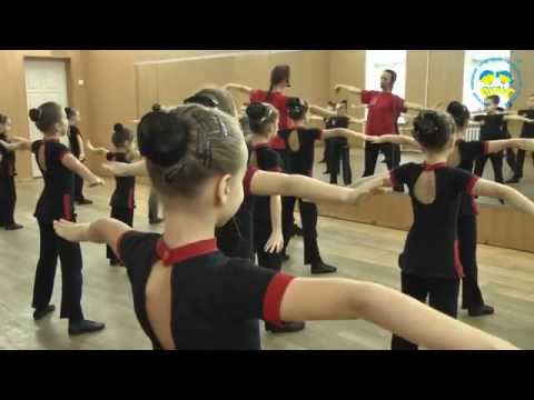 Видео: Урок Hip-Hop в ансамбле Пульс