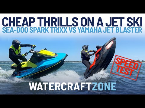 Видео: Sea-Doo Spark Trixx против Yamaha Jet Blaster | Watercraft Zone