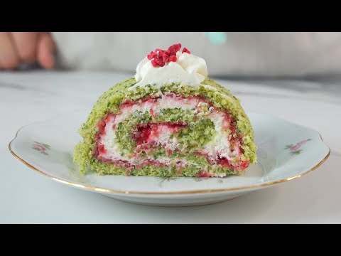 Видео: Популярный ЛЕТНИЙ🌿 десерт. ИЗУМРУДНЫЙ рулет💚 - Я - ТОРТодел!