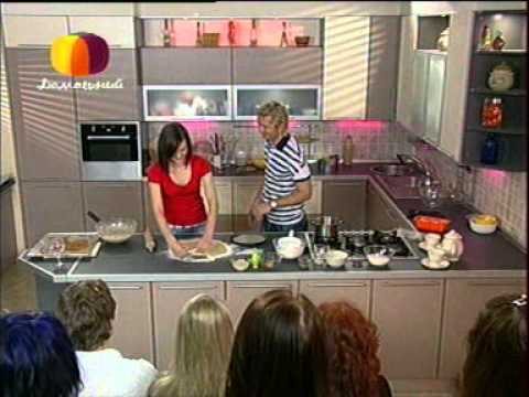 Видео: Индийский банано-йогуртовый торт