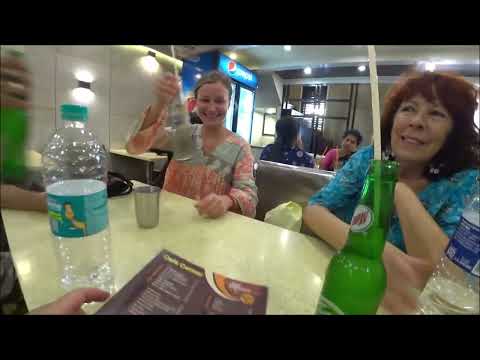 Видео: 232. Шопинг в Мапусе с Дашей и Кармен. Индия. Гоа.