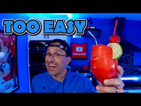 Видео: Я приготовила УДИВИТЕЛЬНЫЙ клубничный дайкири в Ninja Slushi