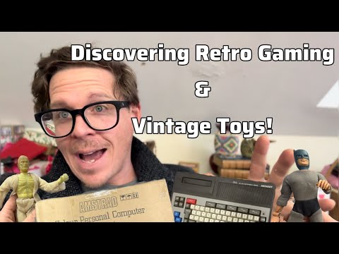 Видео: Разбираем коробки с ретро-играми, которые мы нашли во время напряженной недели уборки домов!