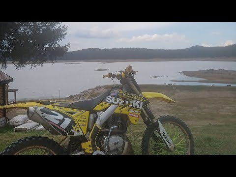 Видео: Обикаляме из Яз. Широка Поляна!