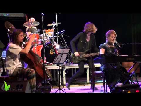 Видео: Fleur - Будь моим смыслом (live Пробуждение г. Пермь 12.03.2012)