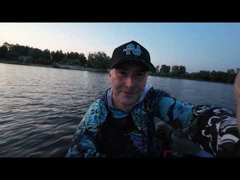 Видео: Обкатка мотора Гладиатор 9.8. Первая неисправность.