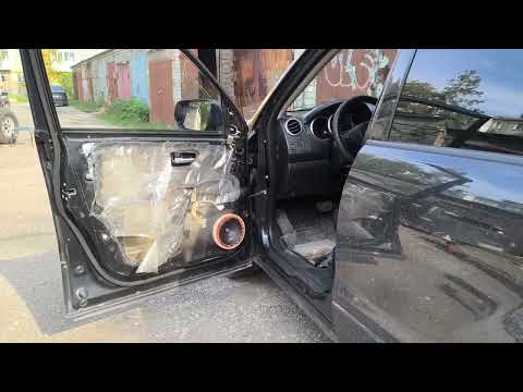 Видео: Замена штатных динамиков в Suzuki grand Vitara на динамики от компании DL AUDIO Barracuda 165 V.2