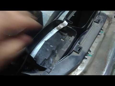 Видео: Ford Galaxy 2005 г. в. Постоянно дует горячий воздух в салон.