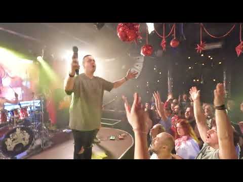 Видео: El Mashe - Валера (Live @ 16 Тонн, Moscow. 2024.11.19)