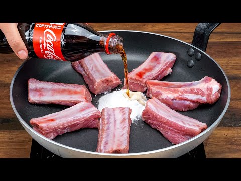 Видео: Свекр обожает их! Свиные ребрышки с пищевой содой и Колой, на сковороде!