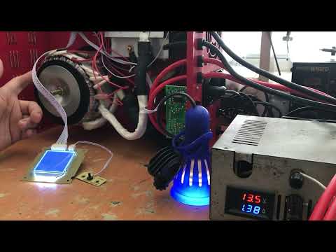 Видео: iNerGy Ultra Sinus 1500, кипить припой на конденсаторах.