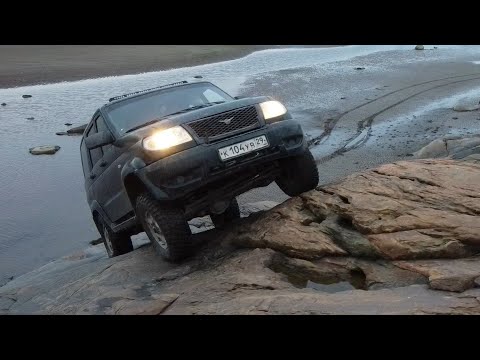 Видео: УАЗ Патриот Вне дорог. Как я провел лето. Скалы/песок/болото. Снято на DJI Mini SE