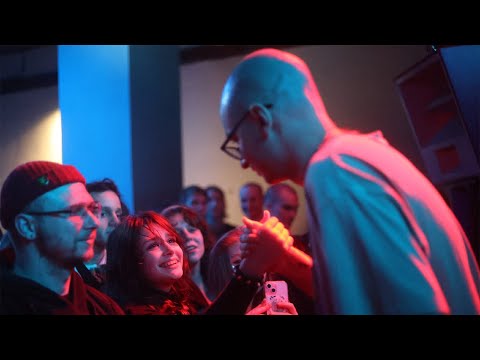 Видео: МБ Пакет - Молчание в Москве (03.10.25)