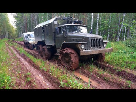 Видео: Сила и мощь Урала. Пробиваемся на Урале по бездорожью. Часть 1. Strength and might of the Urals.