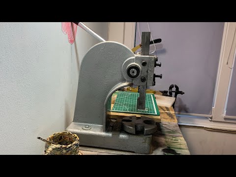 Видео: Пресс универсальный для работы с кожей!