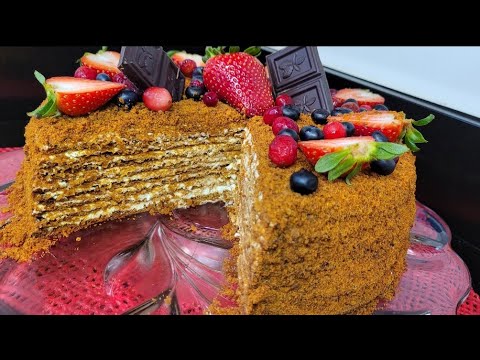 Видео: САМЫЙ ВКУСНЫЙ Торт МЕДОВИК🐝🍯 Медовый Торт.THE MOST DELICIOUS HONEY CAKE.🐝🍯 Honey Cake.