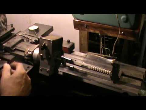 Видео: Токарная обработка конусов  Ч8  Установка каретки по градижской тангенсной линейке