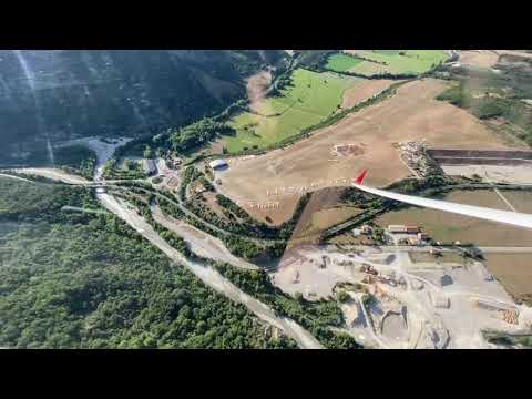 Видео: Сложный заход на посадку в горах на аэродром  LFTM с курсом 360 градусов