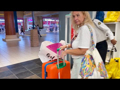 Видео: И Это Ещё Не Предел,Бежим Тратить Деньги В ТЦ С Чемоданом По Магазинам,Шоппинг Как Это Было