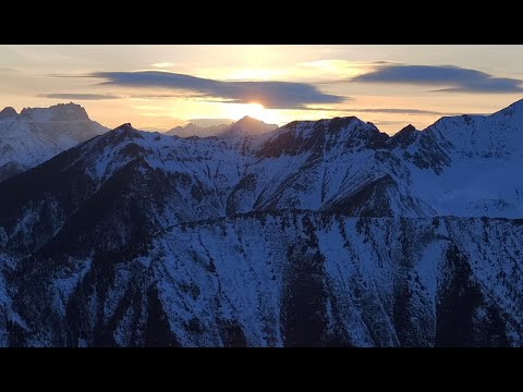 Видео: Пик Любви 2024.