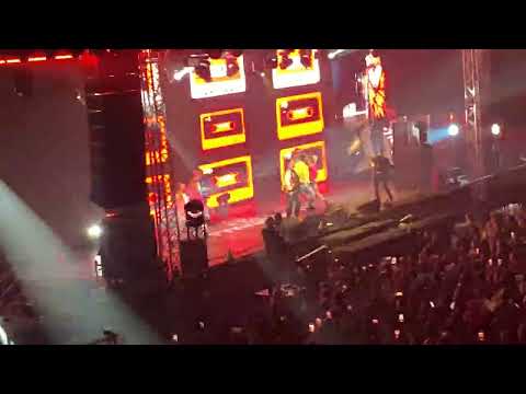 Видео: Руки вверх-Без любви. Дома не сиди. Атаман. Тюмень 11.11.23