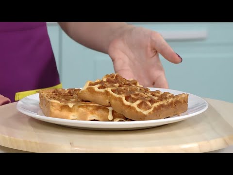 Видео: ☀️С добрым утром, малыши! Вафли-пицца - Хрю-шеф