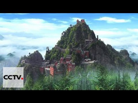 Видео: Тайцзи в горах Уданшань Серия 4 Гармония инь и ян