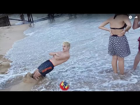 Видео: На плаж с Пакта