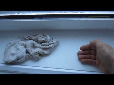 Видео: Борьба с конденсатом на пластиковых окнах